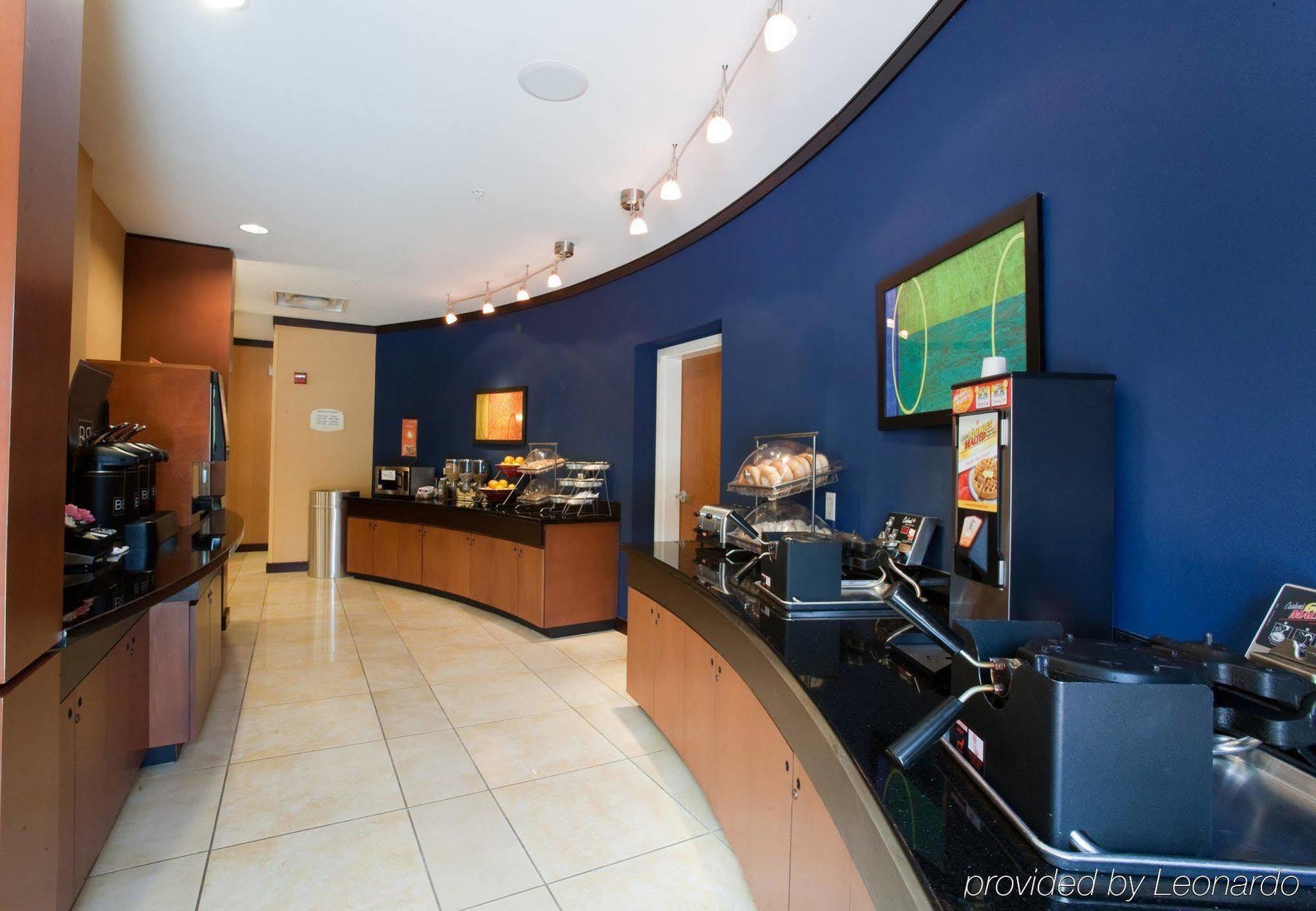 Fairfield Inn & Suites By Marriott Houston Conroe Restaurang bild